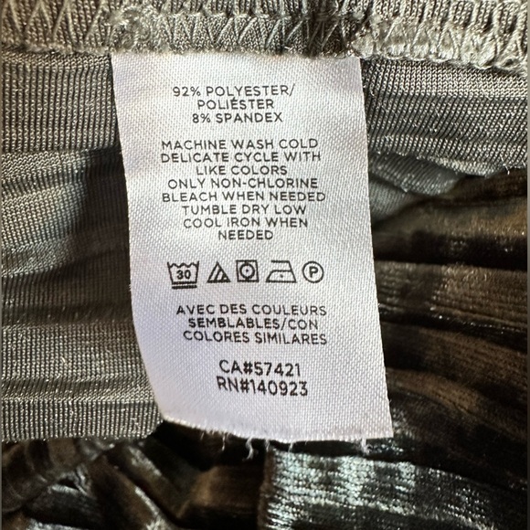 Spring Velvet LOFT Velvet Mock Neck Short Sleeve Ribbed Pleated Top - Picture 5 of 5